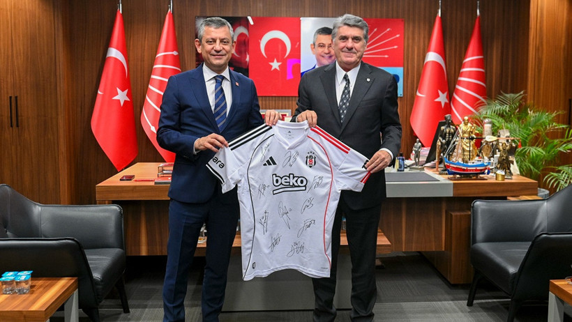 besiktas baskani serdal adalidan chp lideri ozgur ozele ziyaret 0 SwITwRMs