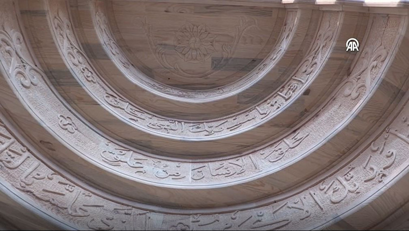 civisi bile olmadan 8 ayda mihrap yapti selcuklu suslemeleri ahsapta dirildi 1