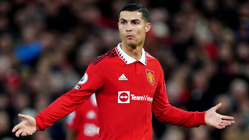 cristiano ronaldonun arabistanda kazandigi para dudak ucuklatti 0