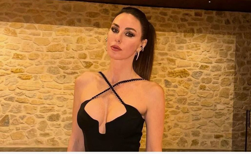 defne samyelinden ask sorularina kacamak yanit belki vardir belki yoktur 8