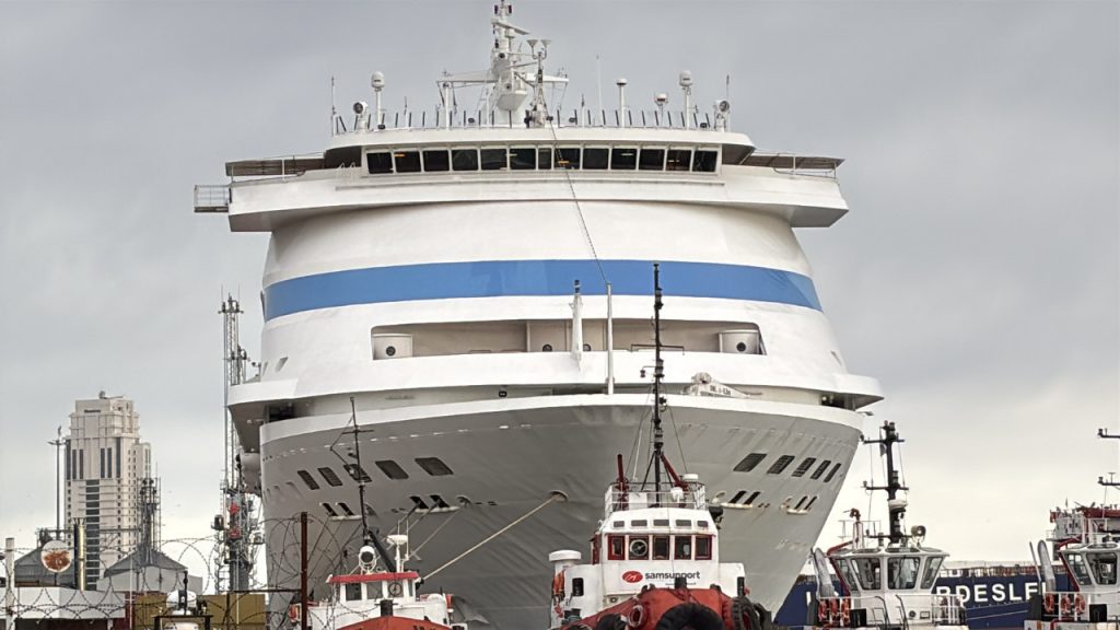 dev kruvaziyer astoria grande samsunda turistler sokaklari doldurdu 9X4eMGzQ