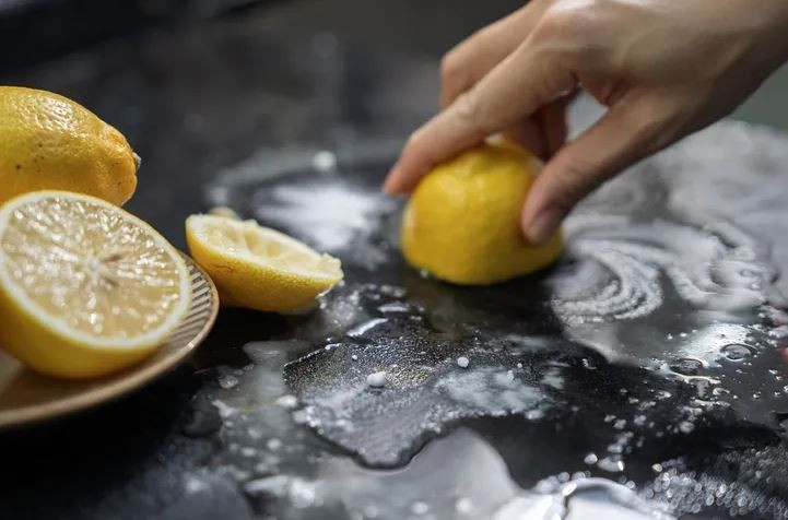 dusakabini parlatan dogal yontem yalnizca tek malzeme gerekli 3 pvPa8CQI