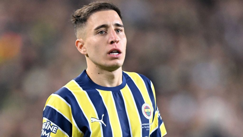 emre mor sasirtmaya devam ediyor siradaki duragi belli oluyor bbJxS2S4