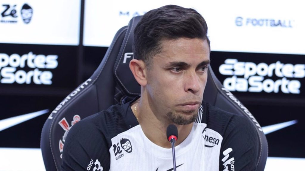 eski besiktasli paulista ciktigi ilk macta maglubiyet yasadi xKdE3jw1