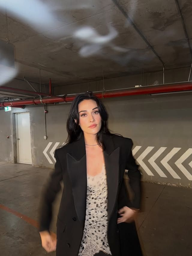 esra bilgic ve faruk sabanci saint moritzte ask tazeledi romantik kareleriyle sosyal medyayi salladilar V1Qei8RL