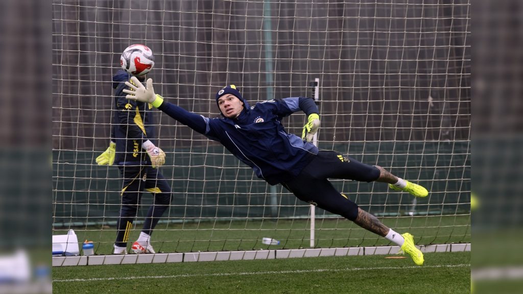 fenerbahce goztepe macinin hazirliklari tamamlandi 27gepwNg