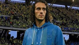 fenerbahce meshur yagmurluklari satisa sundu fiyati sasirtti SKLj38WR