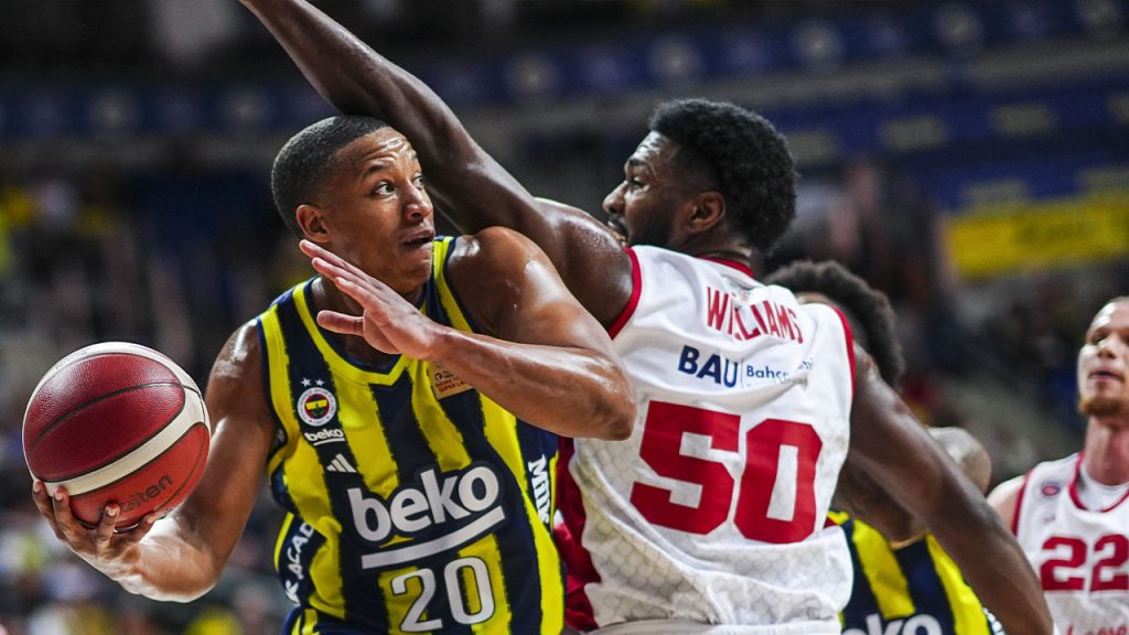 fenerbahce ruzgari arkasina aldi dev farkla liderlige oturdu 8KlRNbY9