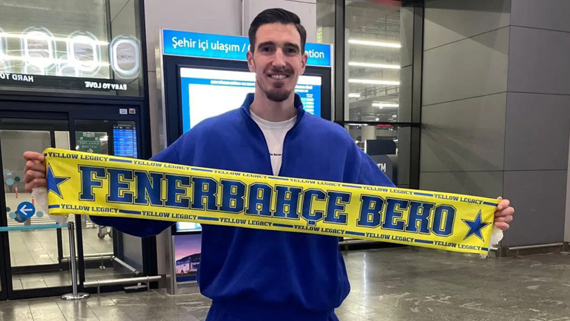 fenerbahceye geri donen fransiz yildiz istanbula geldi 0 GSCSOS4f