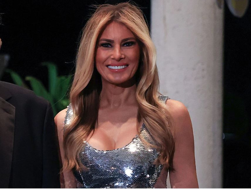 first lady melania trump yilbasi elbisesi turk imzali cikti peki kim bu turk tasarimci 59NHJute
