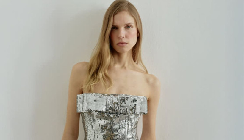 first lady melania trump yilbasi elbisesi turk imzali cikti peki kim bu turk tasarimci WPSUJ3Q8