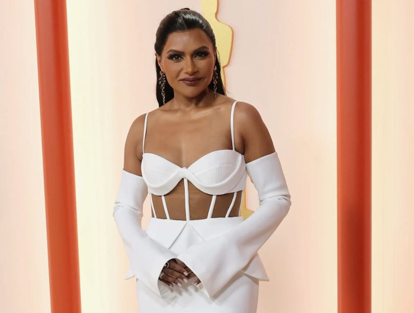 first lady melania trump yilbasi elbisesi turk imzali cikti peki kim bu turk tasarimci prb2nR6v