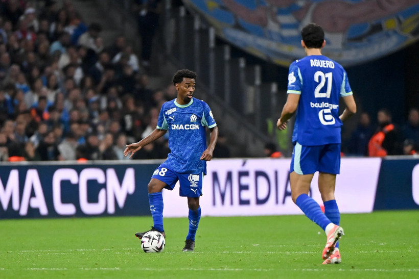 galatasaray aradigi orta sahayi fransada buldu gundem transfer 0 MV9J2wUR