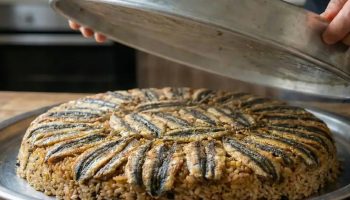 geleneksel yontemlerle enfes hamsili pilav tarifi VrYBh8Gp