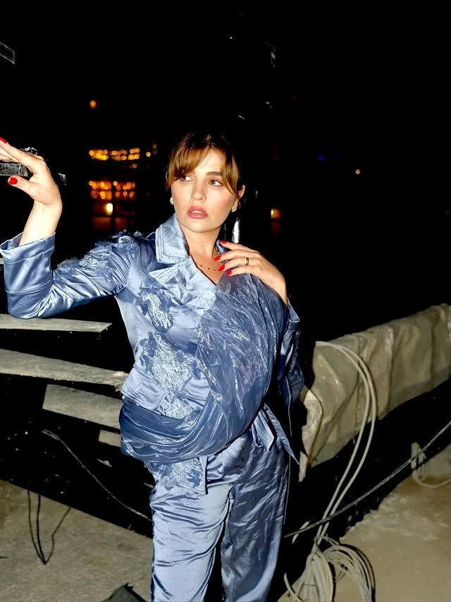 gonca vuslateriden sac orme akimina sert cikis salak salak isler 2 vyL3rhKy