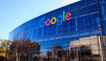 google kullanicilari dinledigi icin milyonlarca dolar odemeyi kabul etti M9psO1Hx