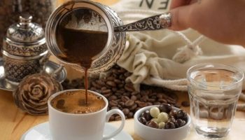 gunde iki fincan kahve tuketiminin kimsenin bilmedigi faydalari ortaya cikti W4djgQyv