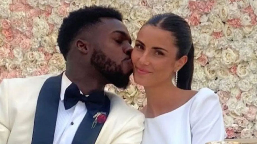 guzellikleriyle bas donduruyorlar iste yildiz futbolcular ve partnerleri 25 Nzr78TPs