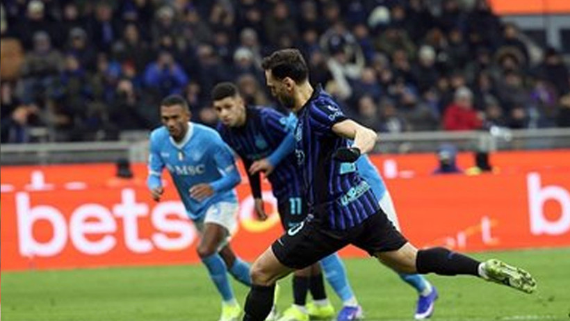 Hakan Çalhanoğlu penaltıdan yazdı, Inter Napoli engeline takıldı 1 hakan calhanoglu penaltidan yazdi inter napoli engeline takildi 0 3Tk94YHc