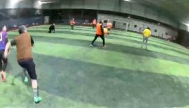 hali sahanin catisi coktu futbolcular can havliyle kacisti AdFfeM3i
