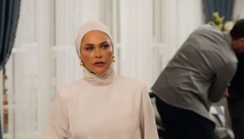 hulya avsar ekranlara bomba gibi geri donuyor bu rol bambaska rFfpJFht