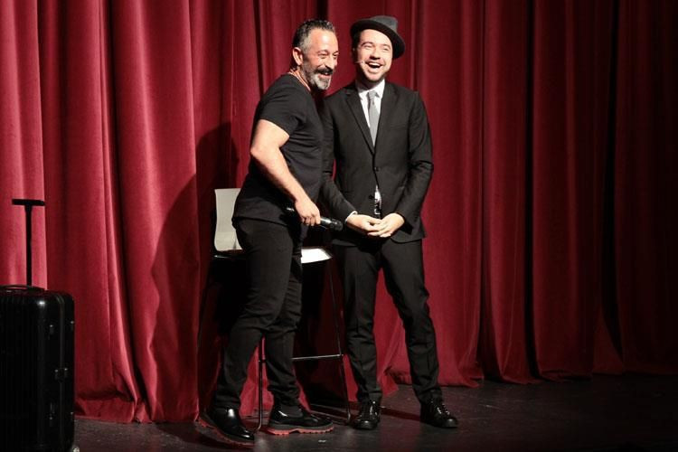 iki komedyen cem yilmaz ve kaan sekban arasinda sinirler gerildi 9