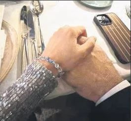 ilk ask fotografi ortaya cikti dunya rekortmeni sahika ercumen kalbini unlu mimara kaptirdi 2