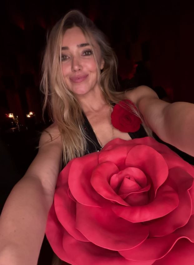 ilk ask fotografi ortaya cikti dunya rekortmeni sahika ercumen kalbini unlu mimara kaptirdi 5 6O9v8ygW