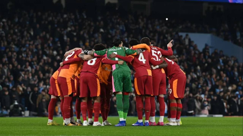ingilterede tarihi gece mcity oyunculari neye ugradigi sasirdi galatasaray taraftarindan buyuk sov 0 nKtbVOYu