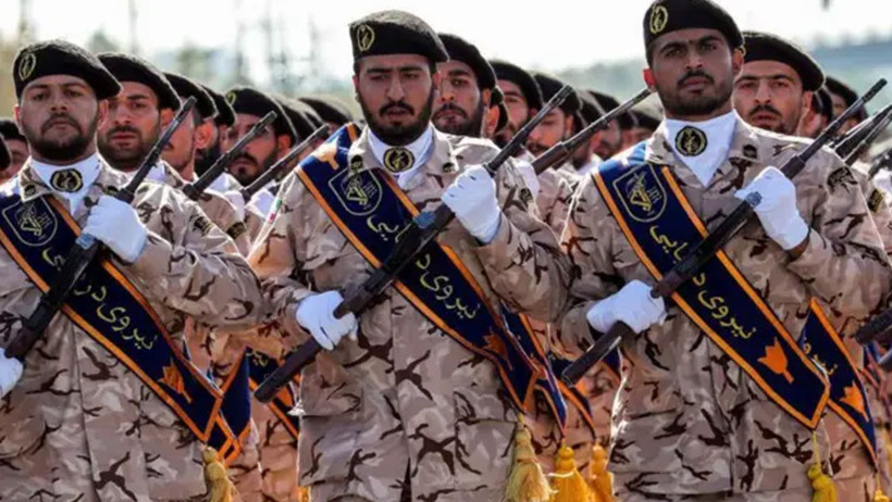 iran devrim muhafizlari iranin tum kentlerinde yonetime destek gosterileri yapilacak 2 lwstswTG