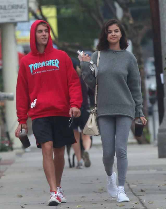 justin bieberdan selena gomez paylasimi gundem oldu dudak dudaga fotografi begenip kacti 10 8S7Y4wrW