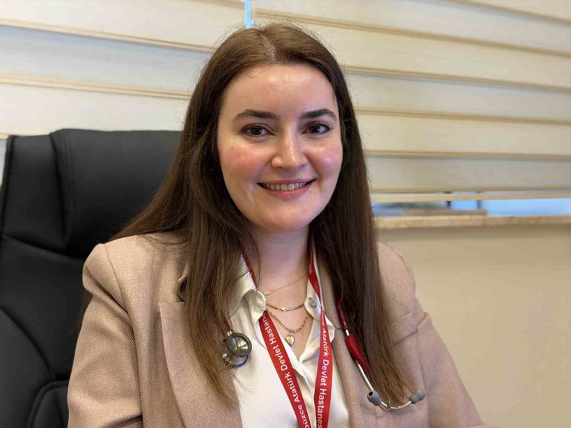 kar yiyen cocuklar aman dikkat tadi tatli ama sonucu aci uzman isim uyardi 1 Ih2ZlKZm