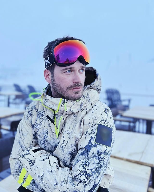 kivanc tatlitug setlere bomba gibi geri donuyor bolum basi alacagi para dudak ucuklatti 6