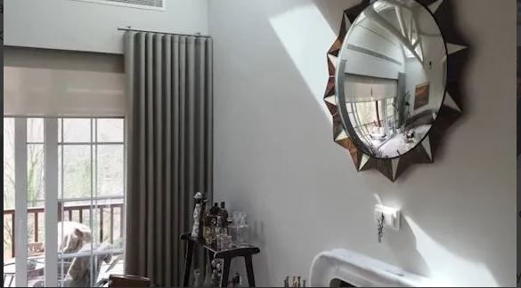 kivanc tatlitug ve basak dizer ailesinin evi goz kamastirdi 10