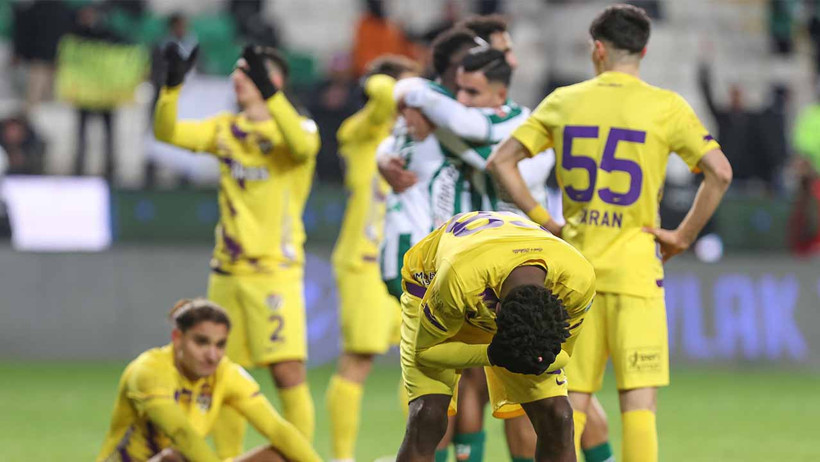 konyaspor muleka ile 1 puani kurtardi cagdas atan tribunlere gitti 0 iqvdIZGa