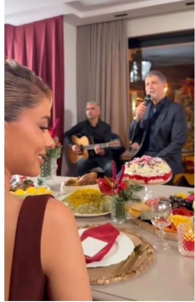 kral ciplak cikisi gundem oldu ozcan deniz ile kardesi arasindaki aile krizi derinlesiyor 1 HSsTOqp4