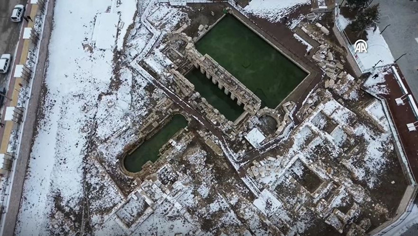 kralin kizini kurtaran su 50 bin kisi bu hamama akin etti 0 w5QuduNL