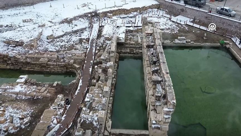 kralin kizini kurtaran su 50 bin kisi bu hamama akin etti 10 ZSQjY1Ne