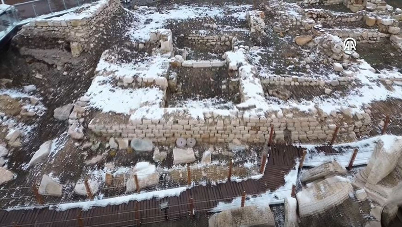 kralin kizini kurtaran su 50 bin kisi bu hamama akin etti 11