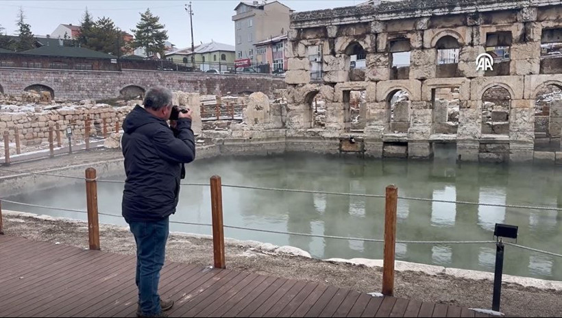 kralin kizini kurtaran su 50 bin kisi bu hamama akin etti 14 hPwy2sZ9