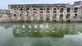 kralin kizini kurtaran su 50 bin kisi bu hamama akin etti lQ9uS5lc