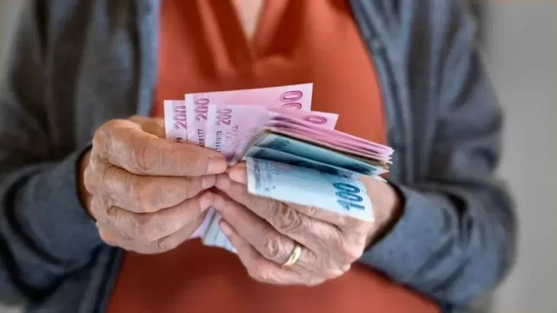 kulislerden ilk kez sizdi en dusuk emekli maasi bu rakama gelecek 1 FDePkHNN