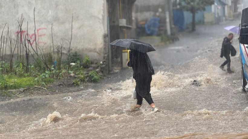 meteoroloji saat verdi uc buyuk sehri vuracak 1 lvjRTCiz