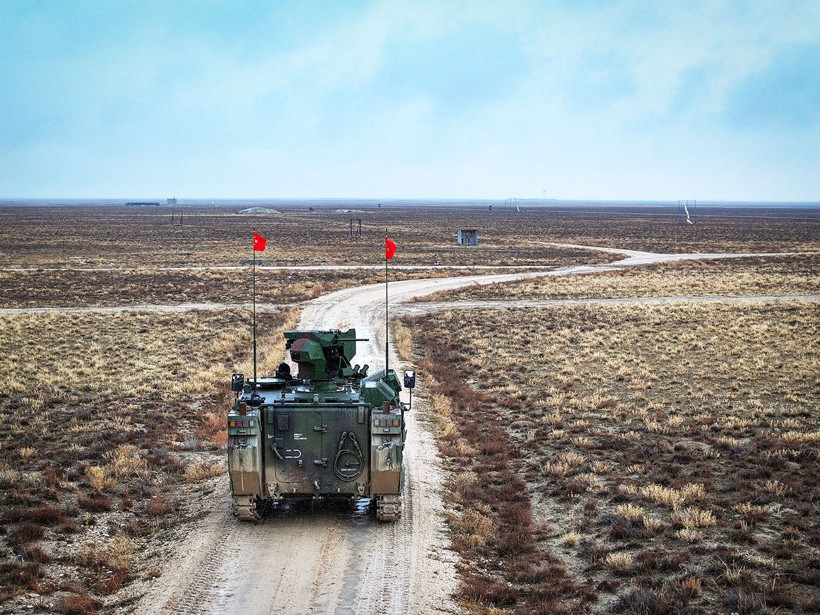 mkeden 15 tonluk elektrikli dev e zpt testleri tamam jeneratorle 650 km yol aliyor 0 NBBU66Bb