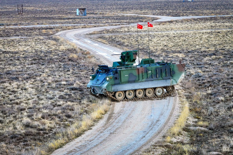 mkeden 15 tonluk elektrikli dev e zpt testleri tamam jeneratorle 650 km yol aliyor 15 kGK5zsEY