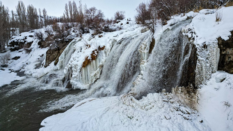 muradiye selalesinden kartpostallik kareler kar ve buzun muhtesem dansi 4 EWSqILSJ