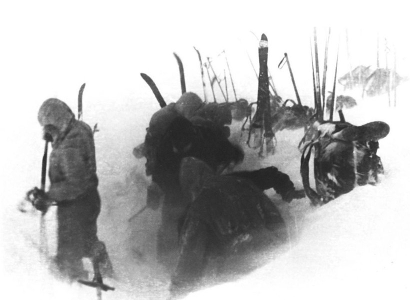 olum dagindaki sir cadirlarini yirtarak olume kosan dagcilarin gizemi 9 RlN9HsNc