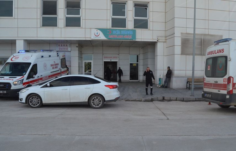 Ölümcül gaz evi sardı: 3’u çocuk 9 kişi son anda kurtarıldılar 3 olumcul gaz evi sardi 3u cocuk 9 kisi son anda kurtarildilar 2 L8Ol8yvs