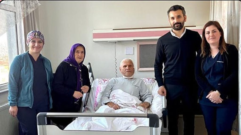 orduda tip bayrami tadinda basari 83 yasindaki hasta kanserden kurtarildi 4NSuCs5K