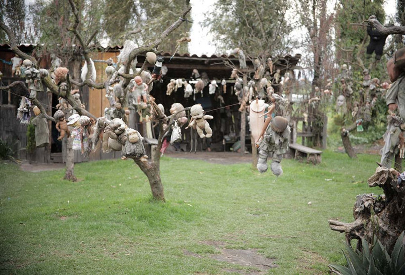 ruhlari saklayan adanin olumcul sirri bebeklerin sessiz nobeti 3 1jS6Q3t7